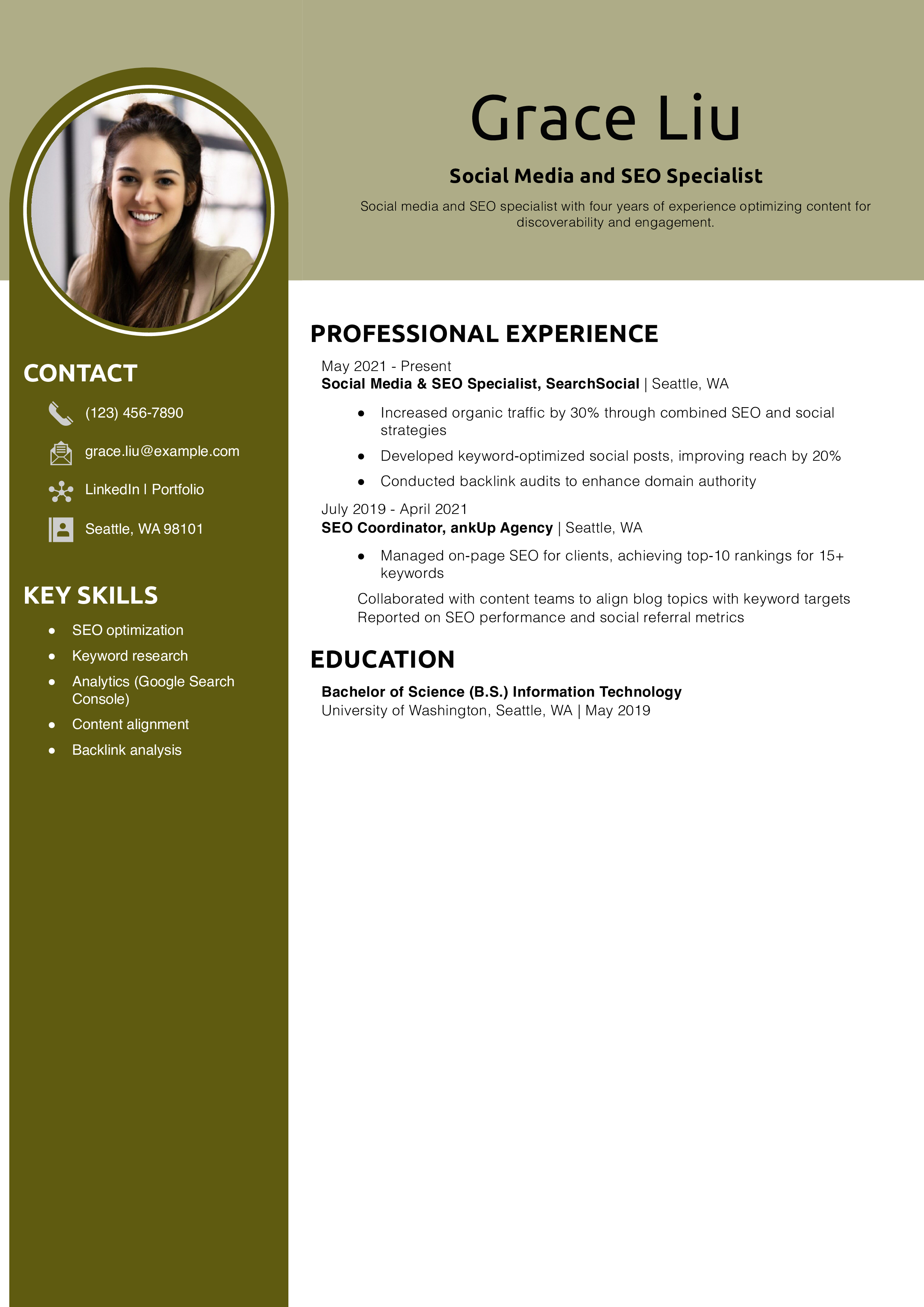 Social Media and SEO Specialist Resume Example