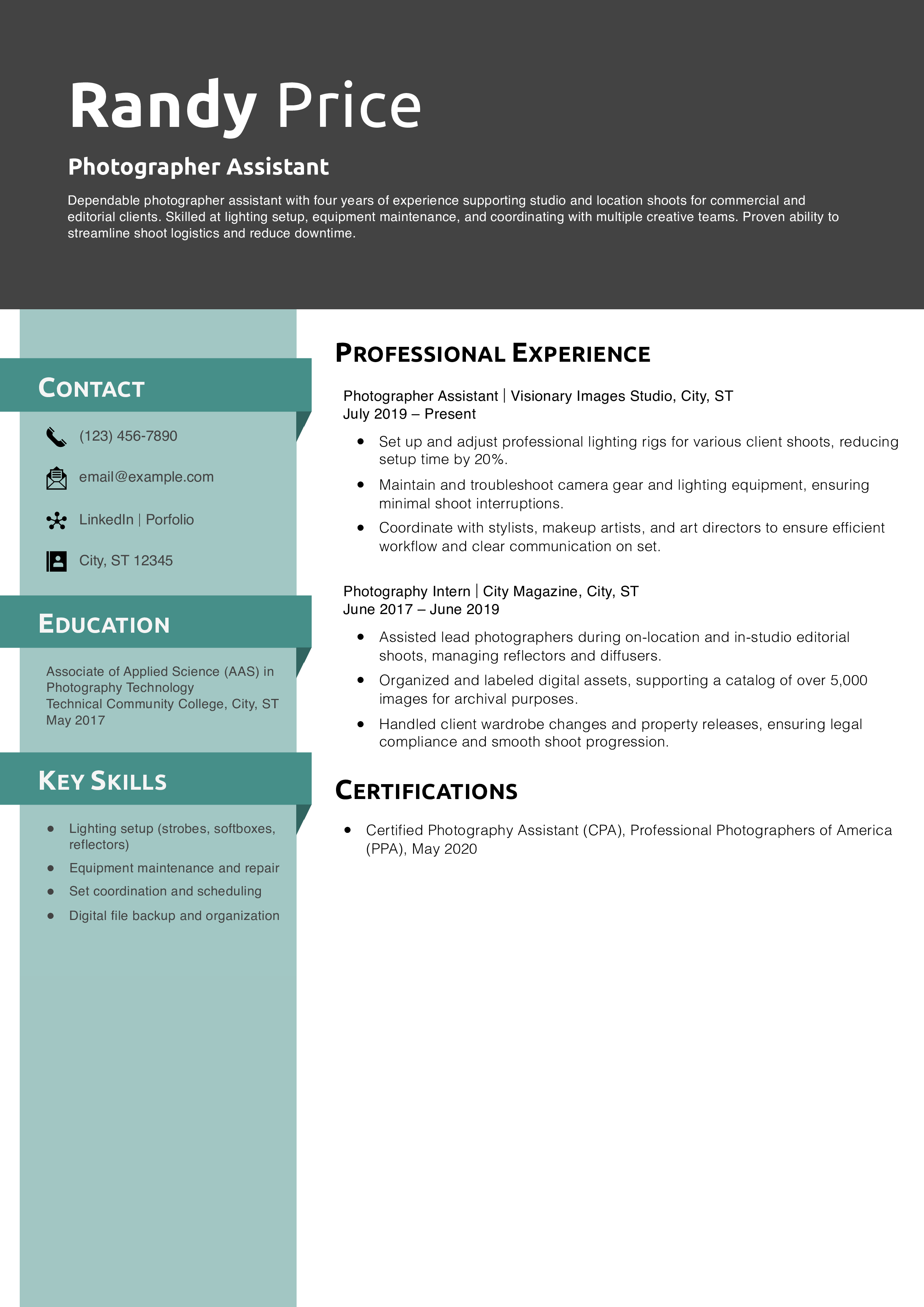 Photographer Assistant Resume Example