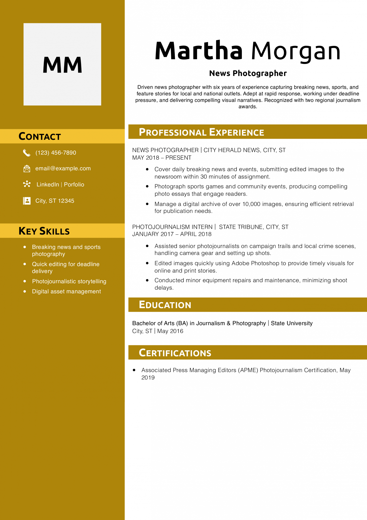 News Photographer Resume Example