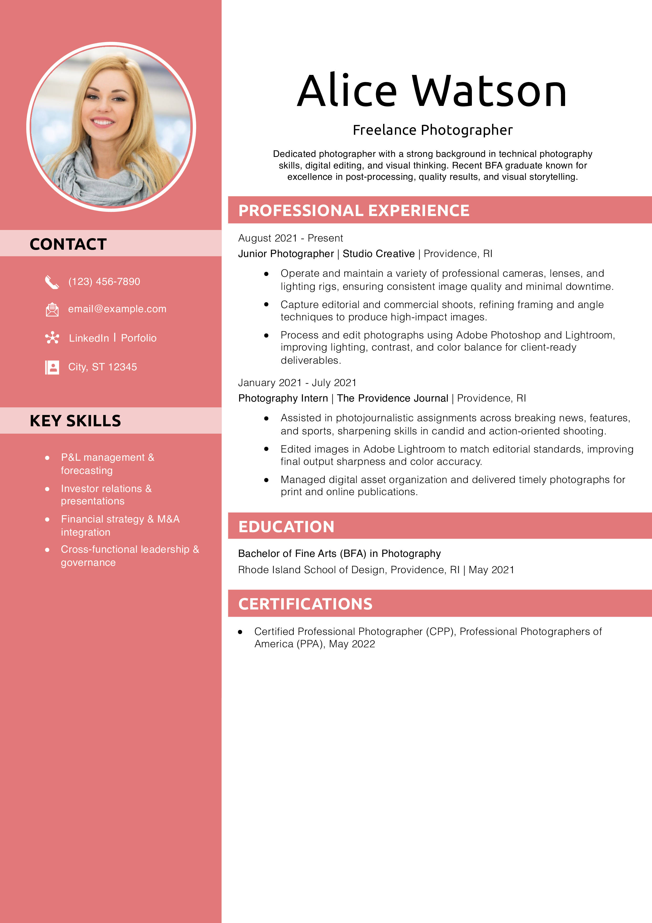 Freelance Photographer Resume Example