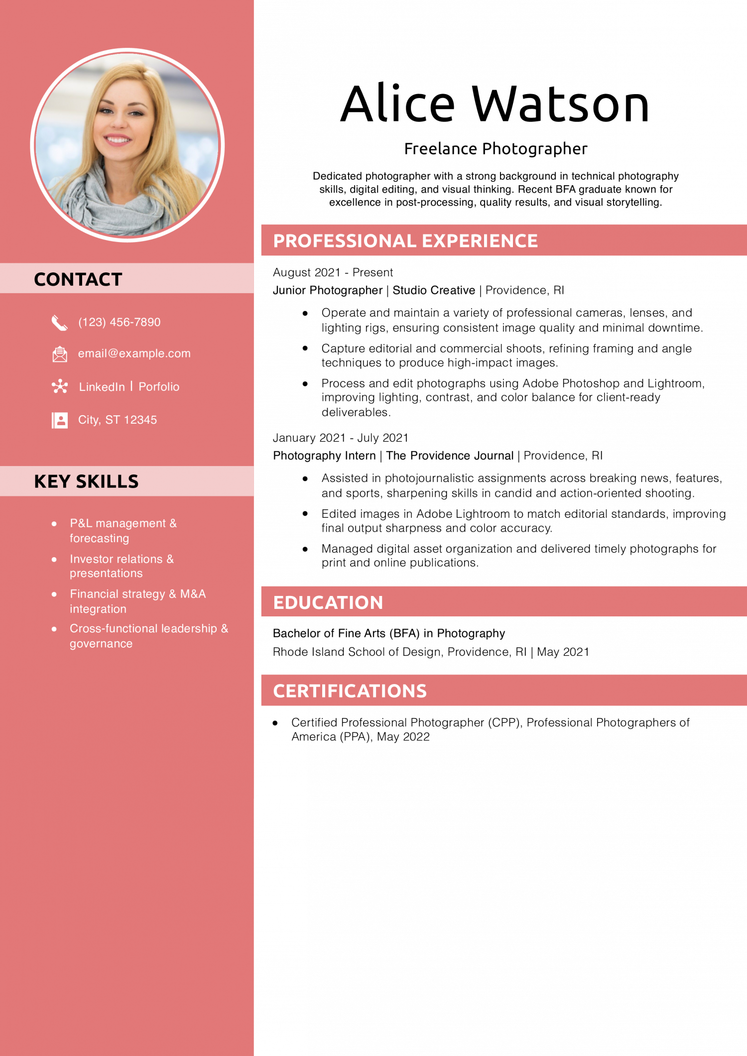Freelance Photographer Resume Example
