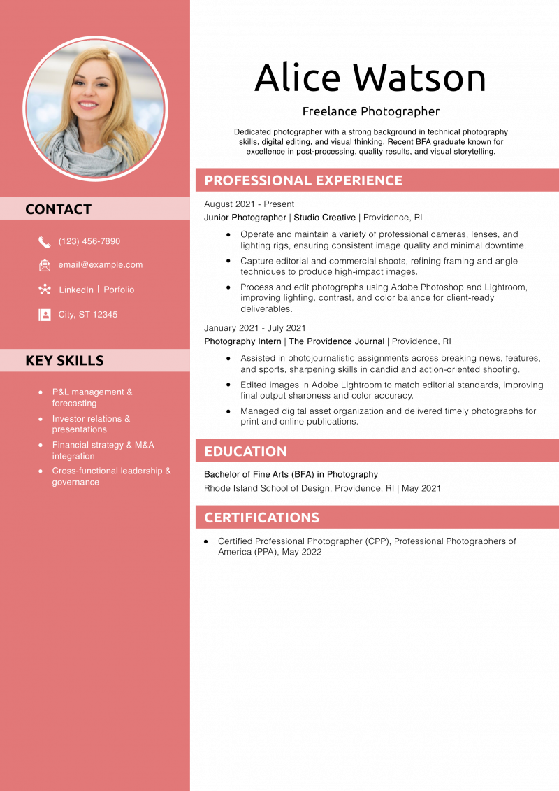 Freelance Photographer Resume Example