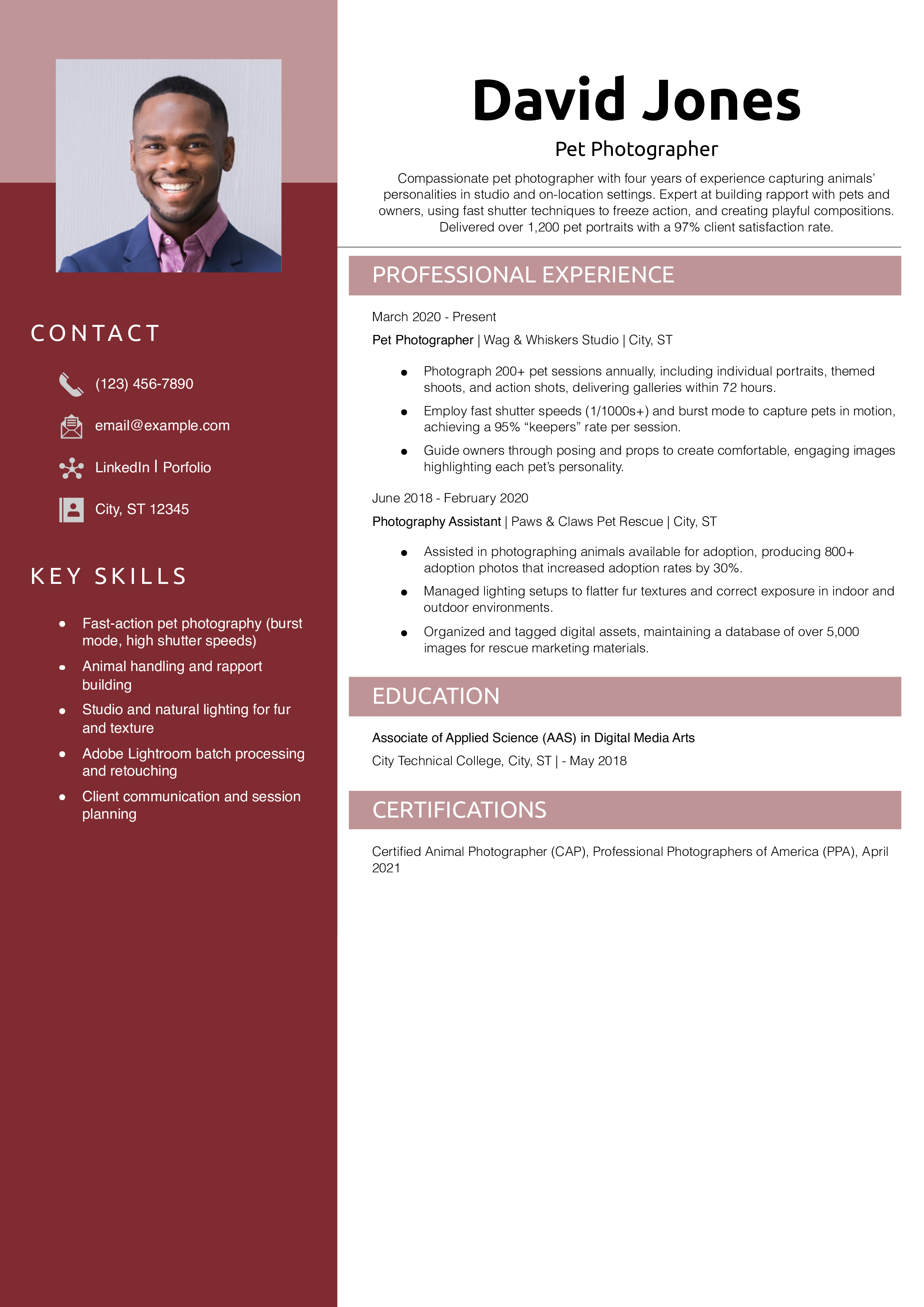 Pet Photographer Resume Example