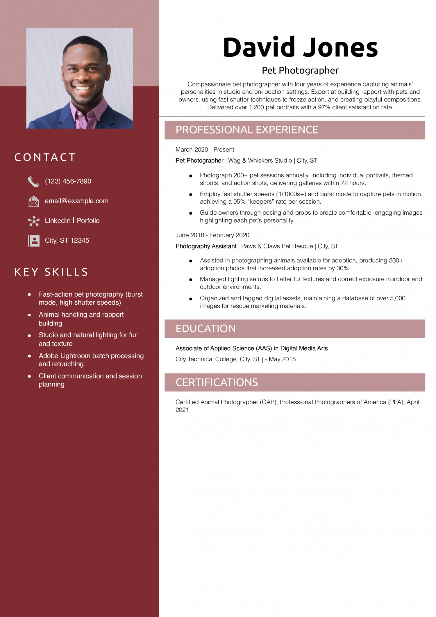 Pet Photographer Resume Example