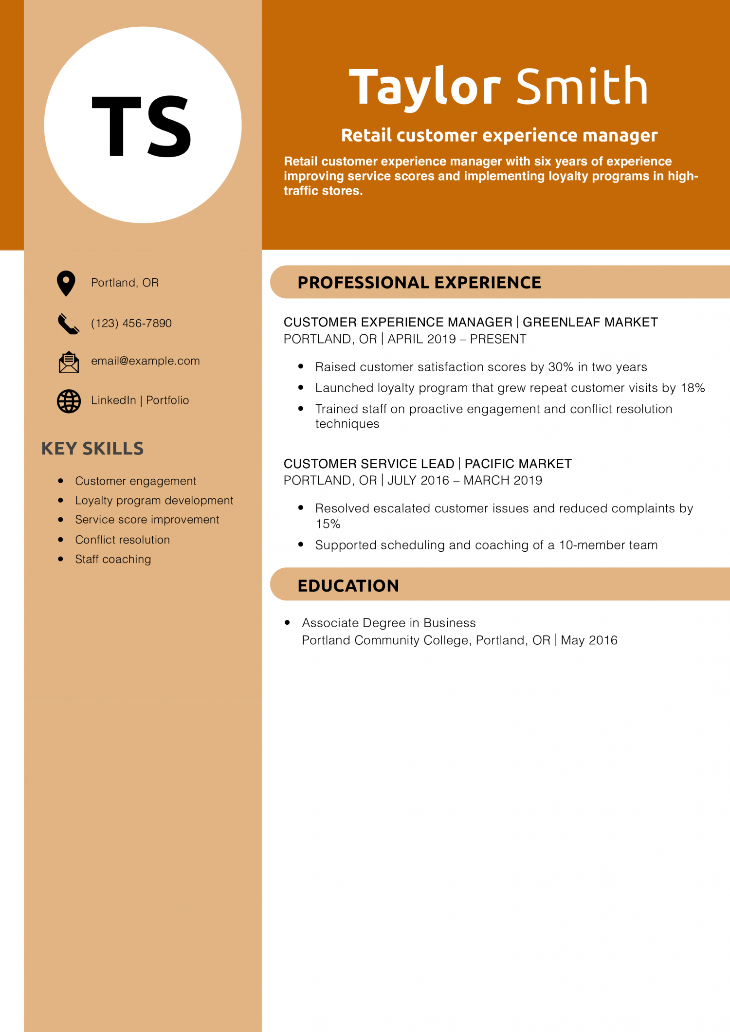 Retail customer experience manager resume example