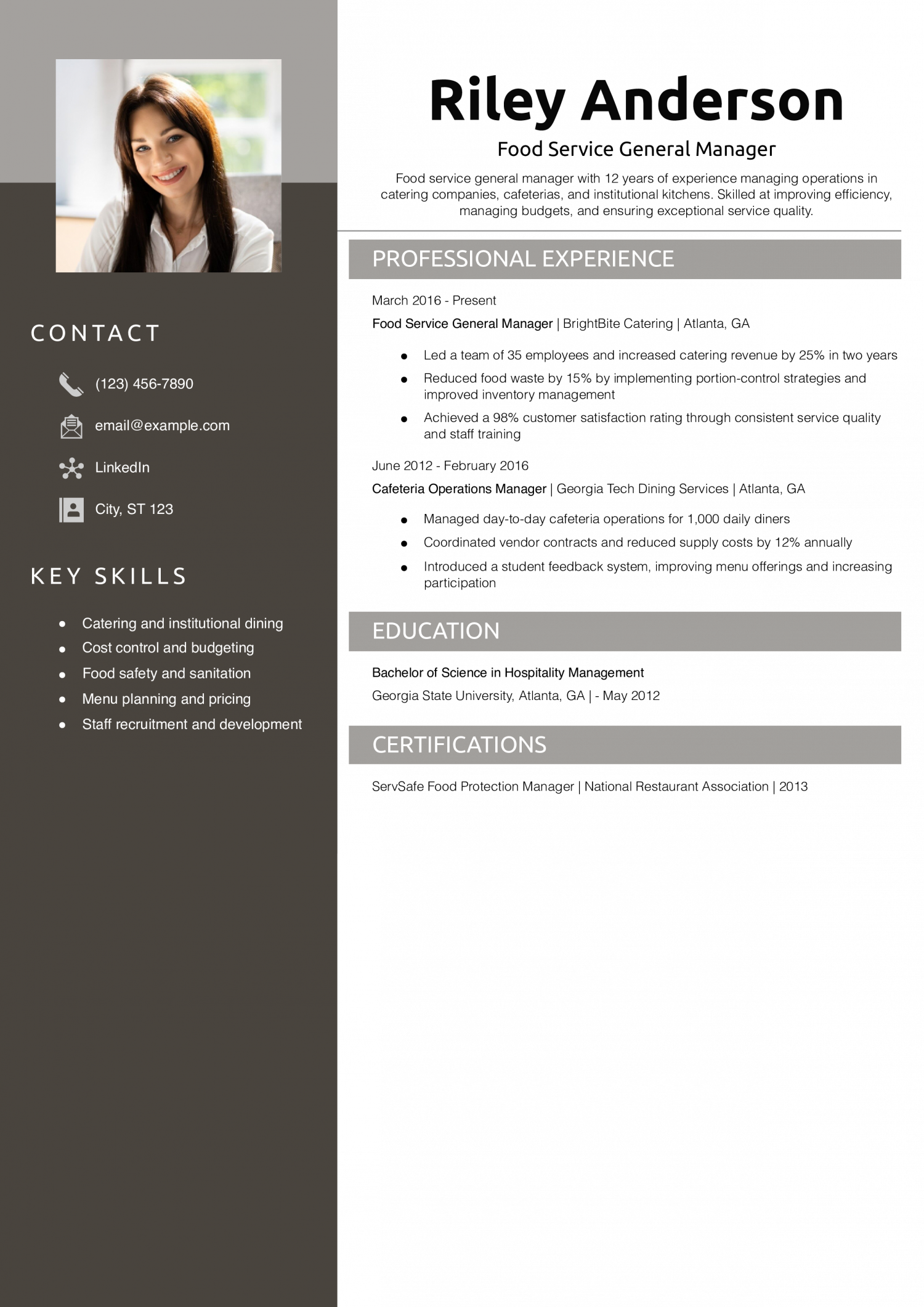 Food Service General Manager Resume Example