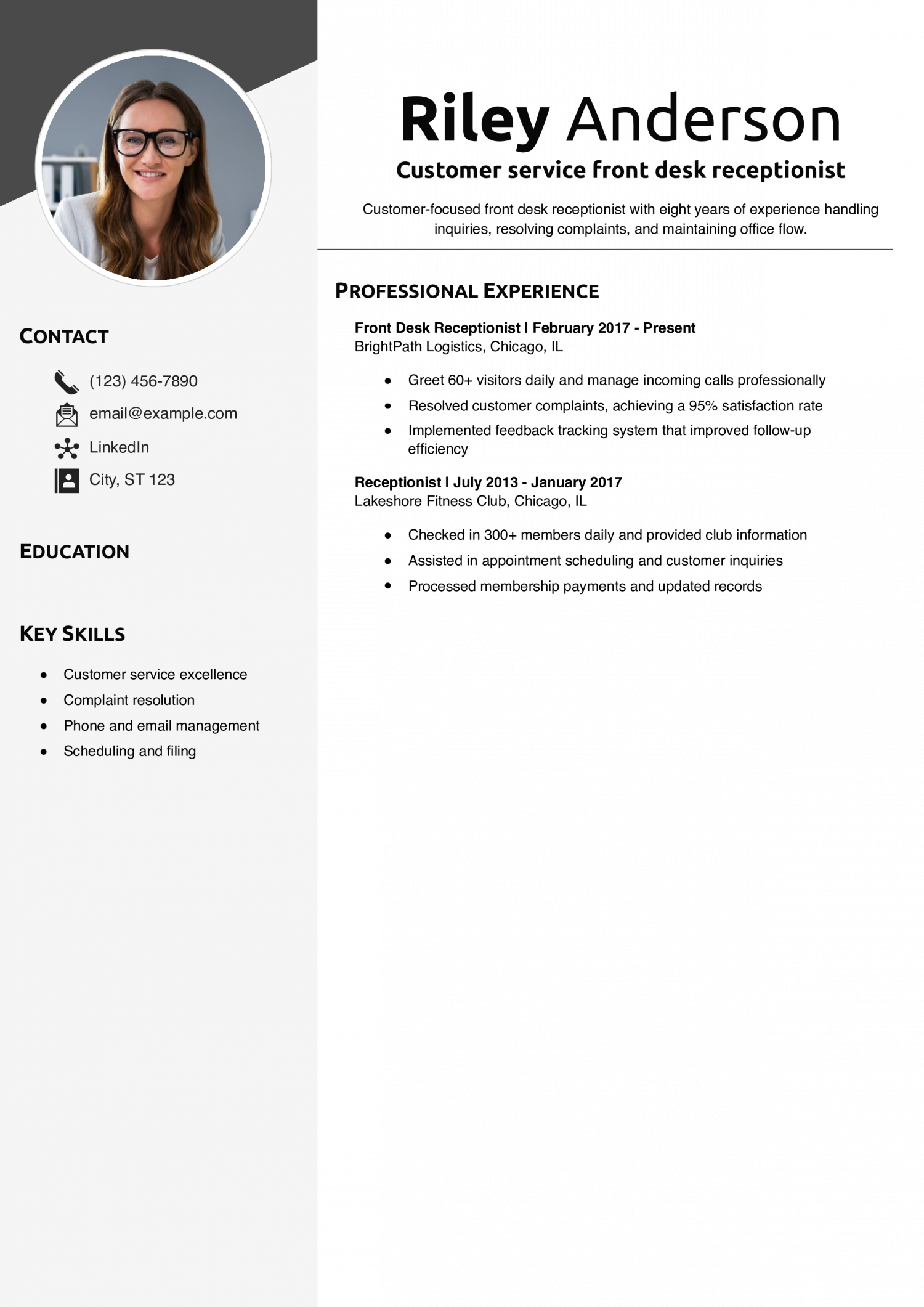 Customer service front desk receptionist resume example